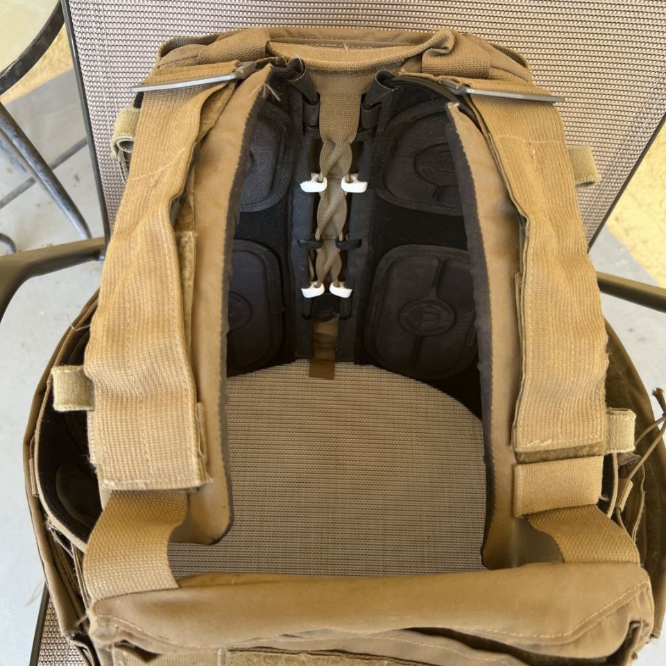 Image 2 - Crye CPC Coyote brown plate L