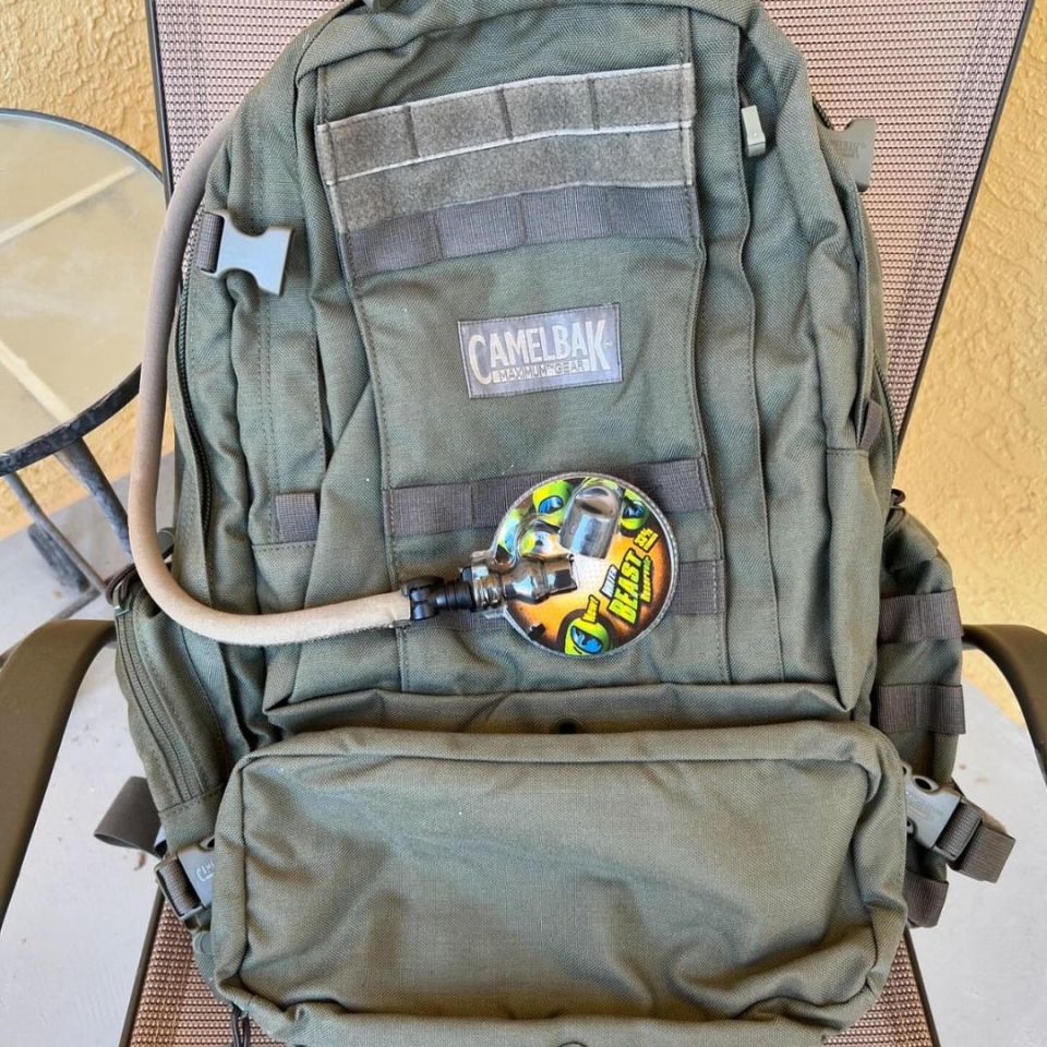 Image 1 - NWT Camelbak BFM foliage green NO TRADES