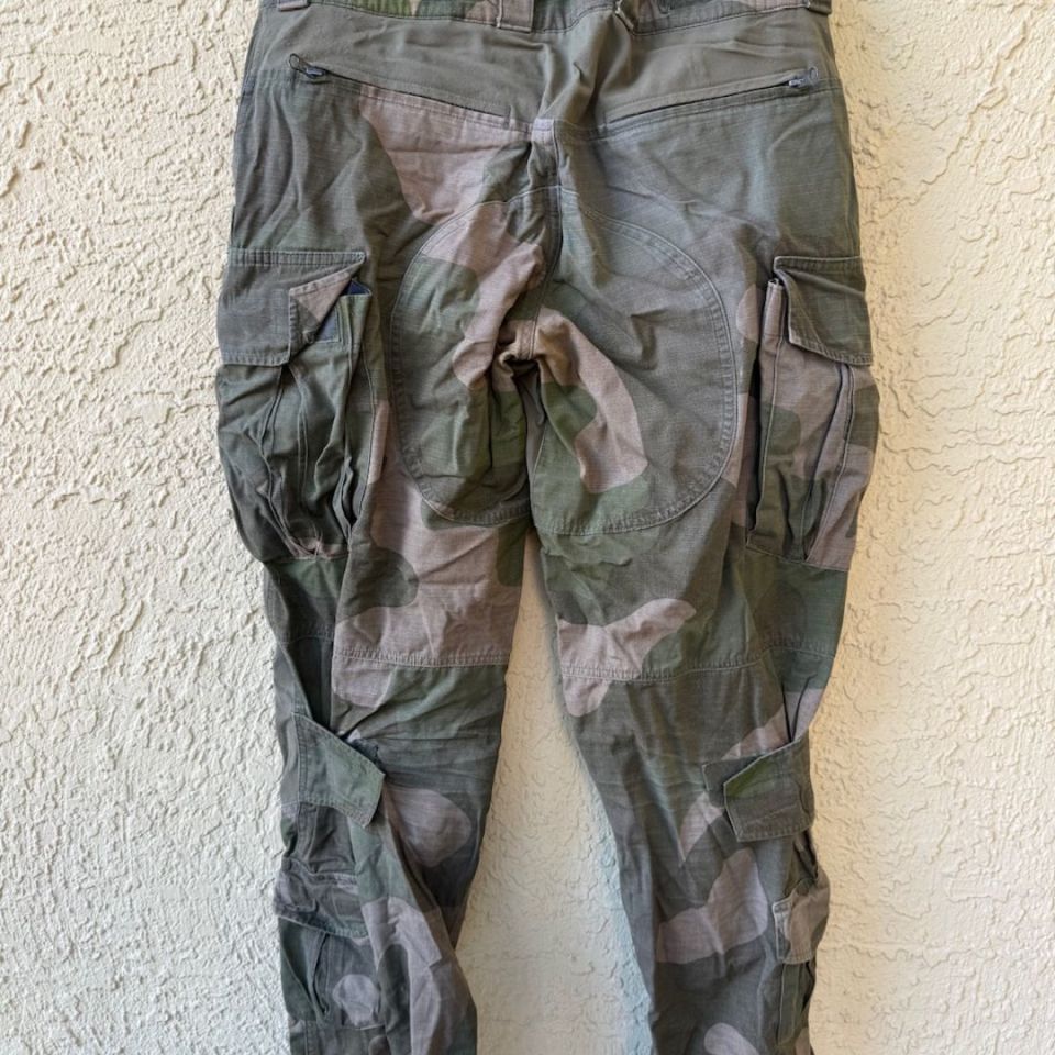 Image 2 - Crye G3 rare Nkamo pants 34L 