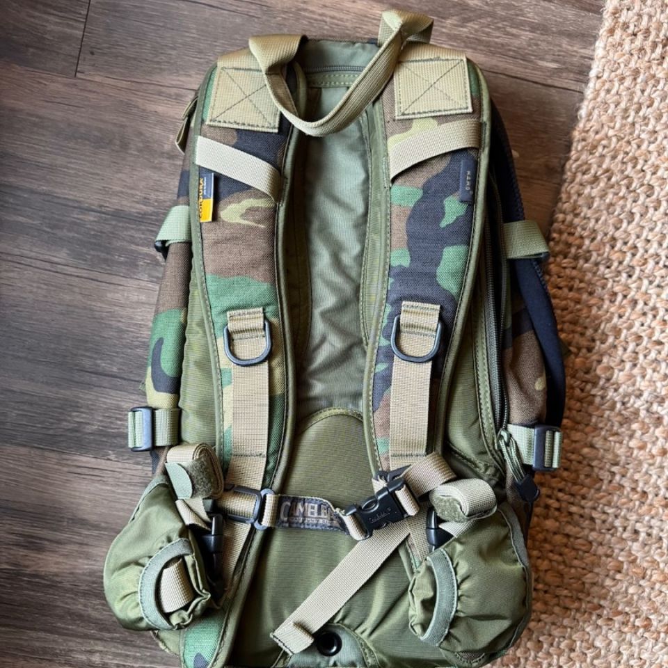 Image 2 - Camelbak HAWG M81 woodland