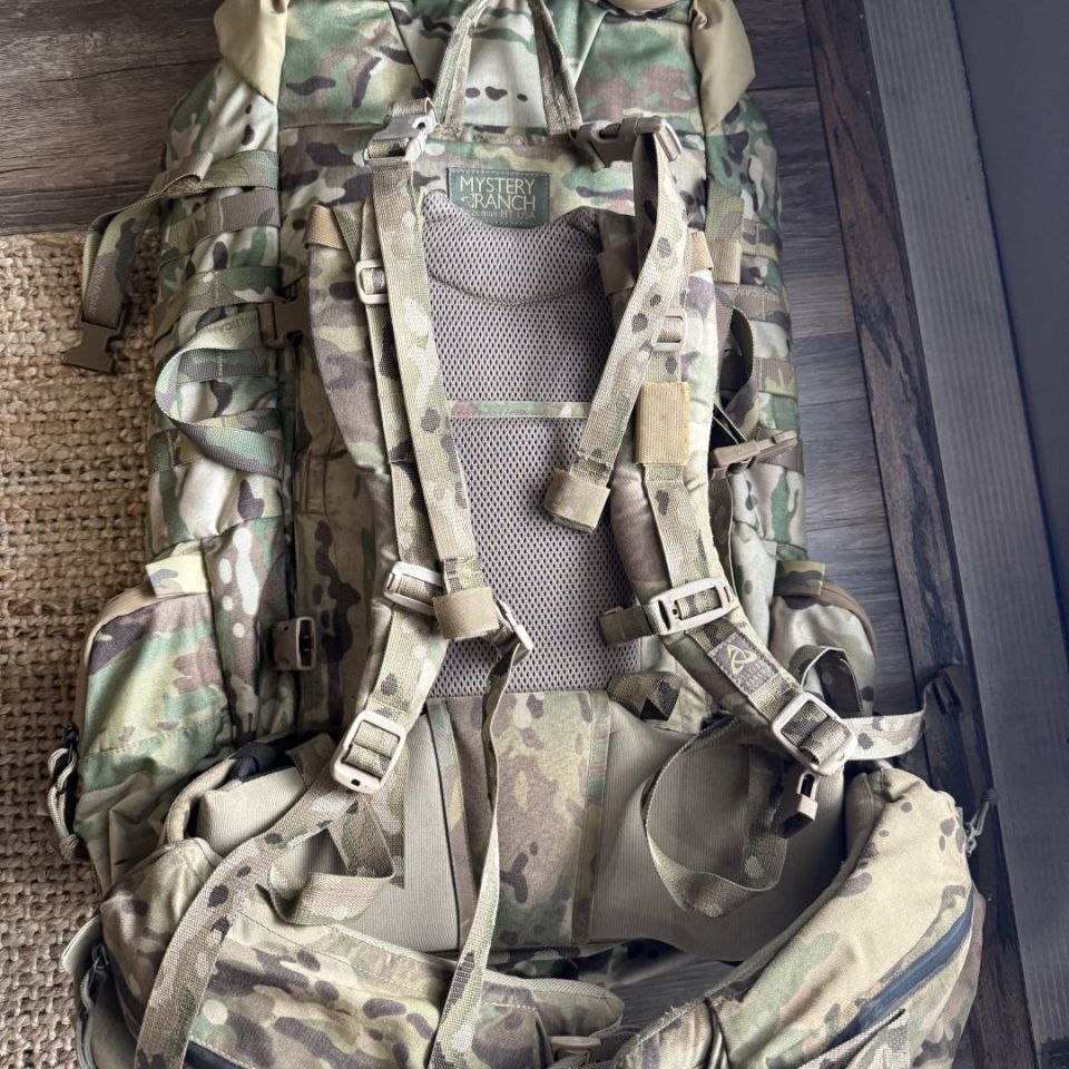 Image 5 - Mystery Ranch ROUS aid bag 