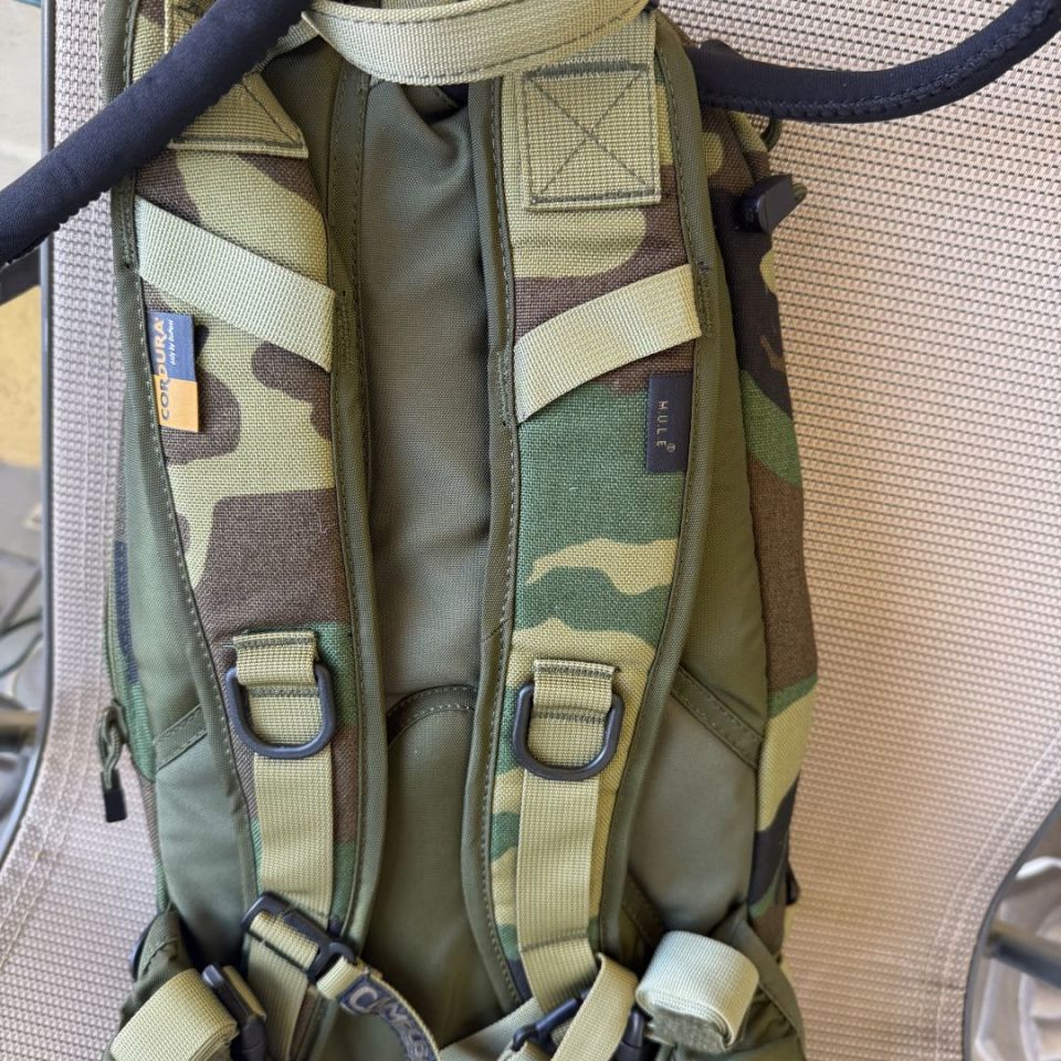 Image 2 - NWT Camelbak Woodland MULE