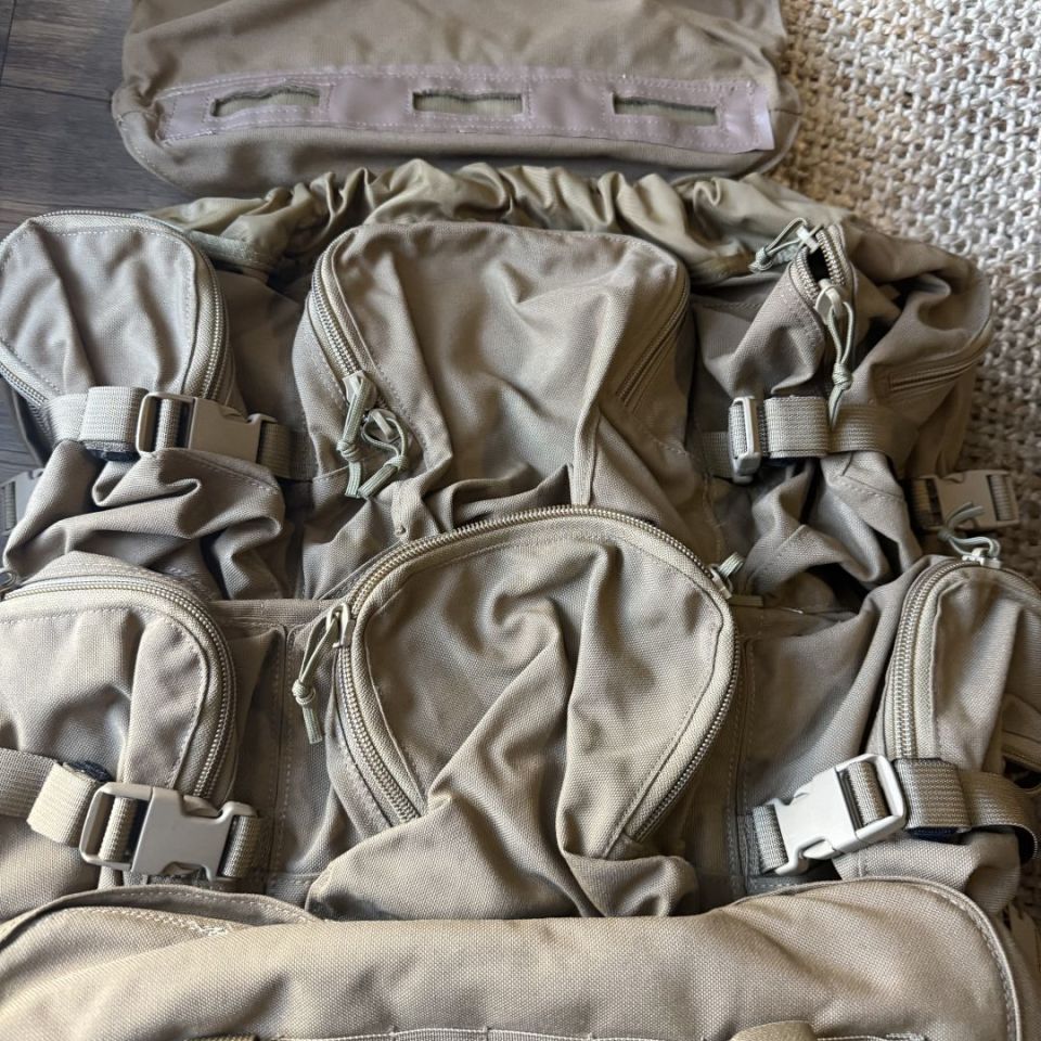 Image 4 - LBT 1749B Ten Pocket ruck