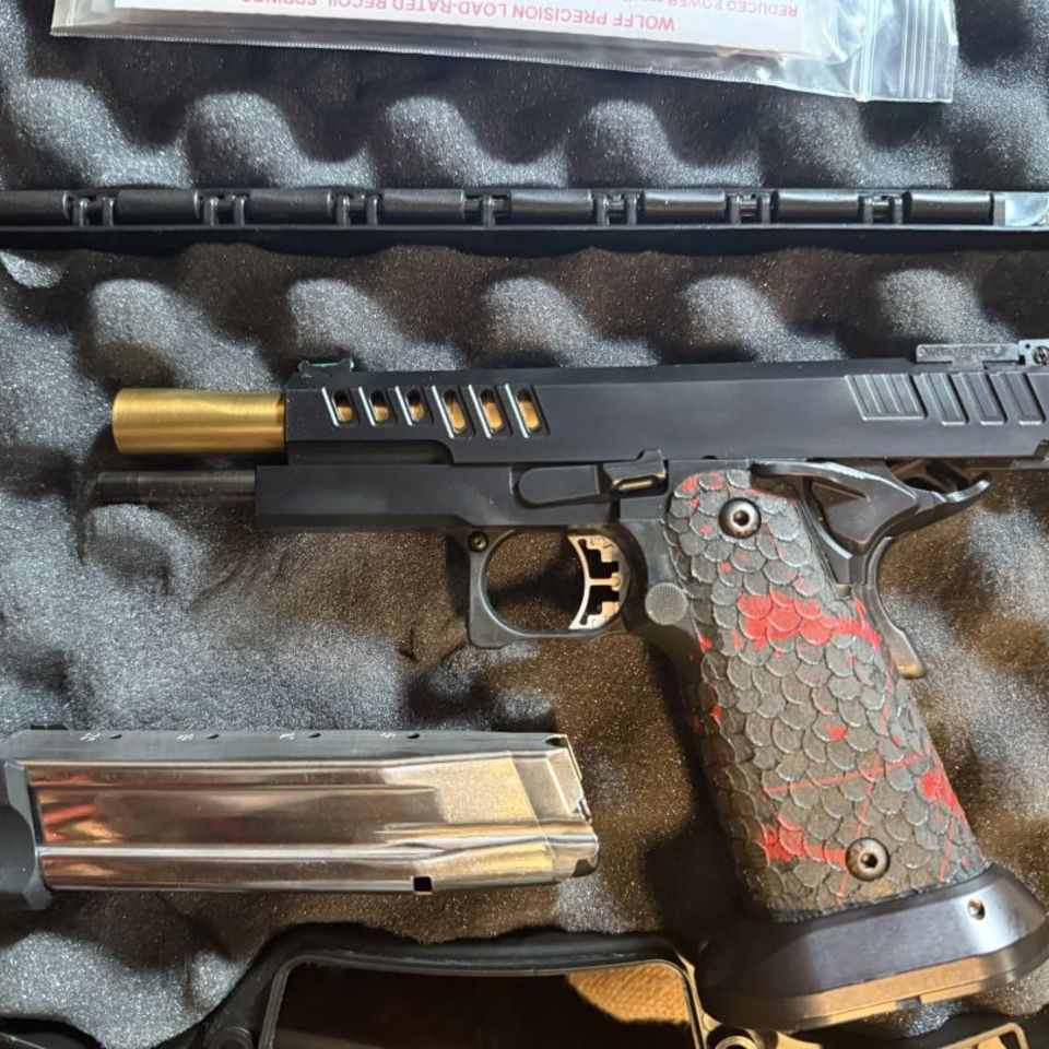 Image 3 - Custom 2011 package 