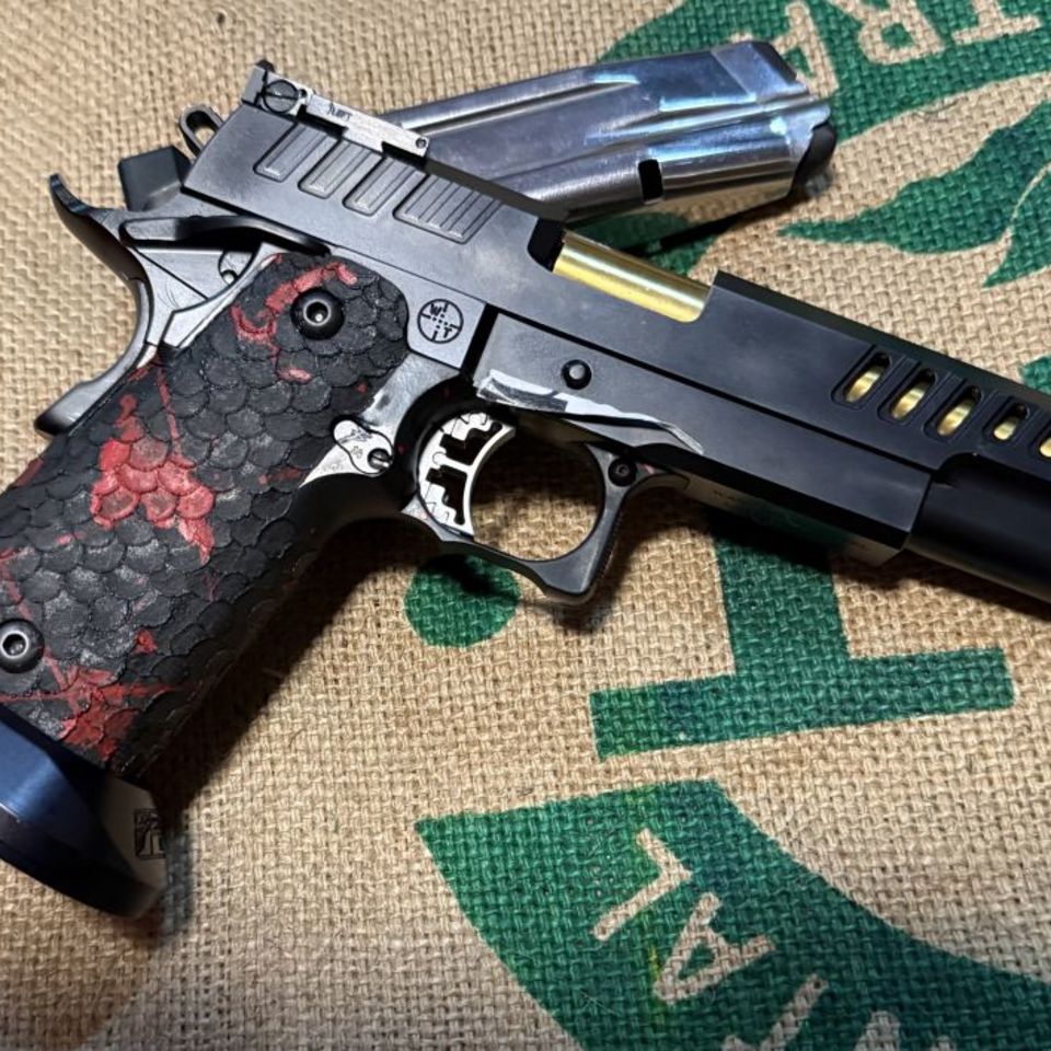 Image 2 - Custom 2011 package 