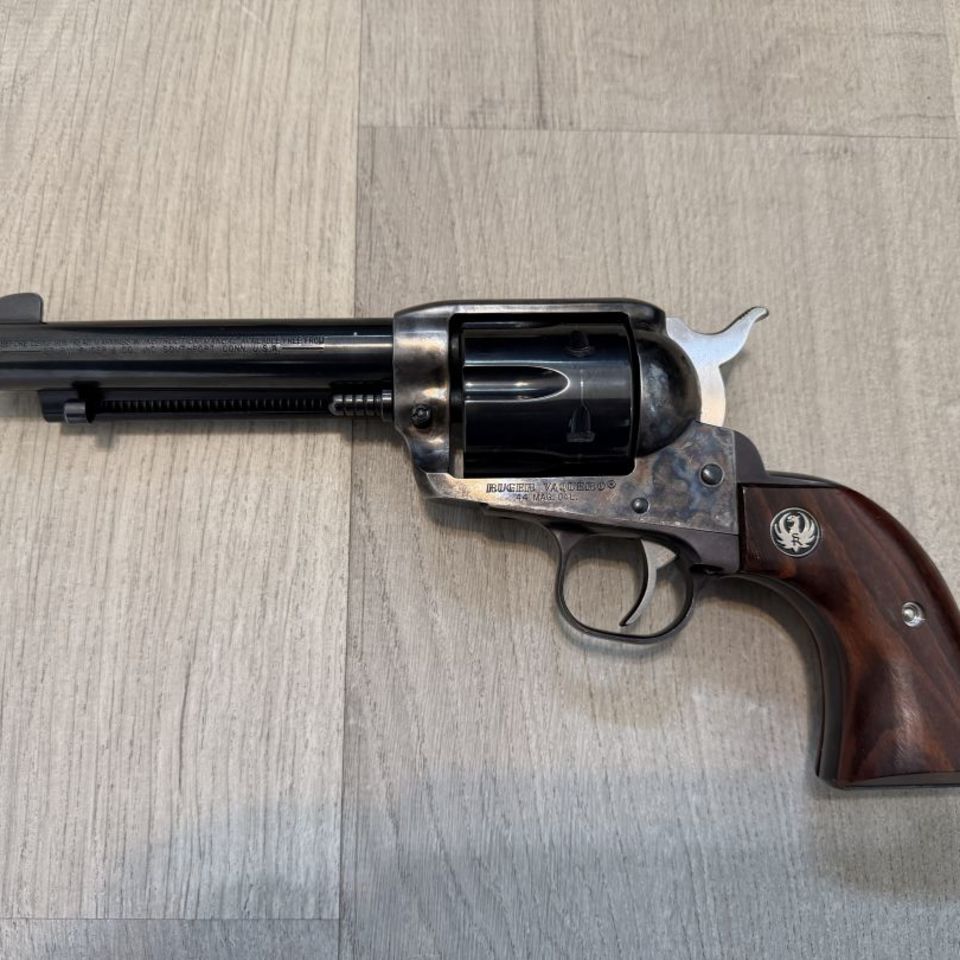 Image 2 - Ruger vaquero .44 mag 