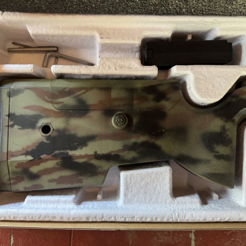 Image 2 - Silverback TAC 41 P Airsoft