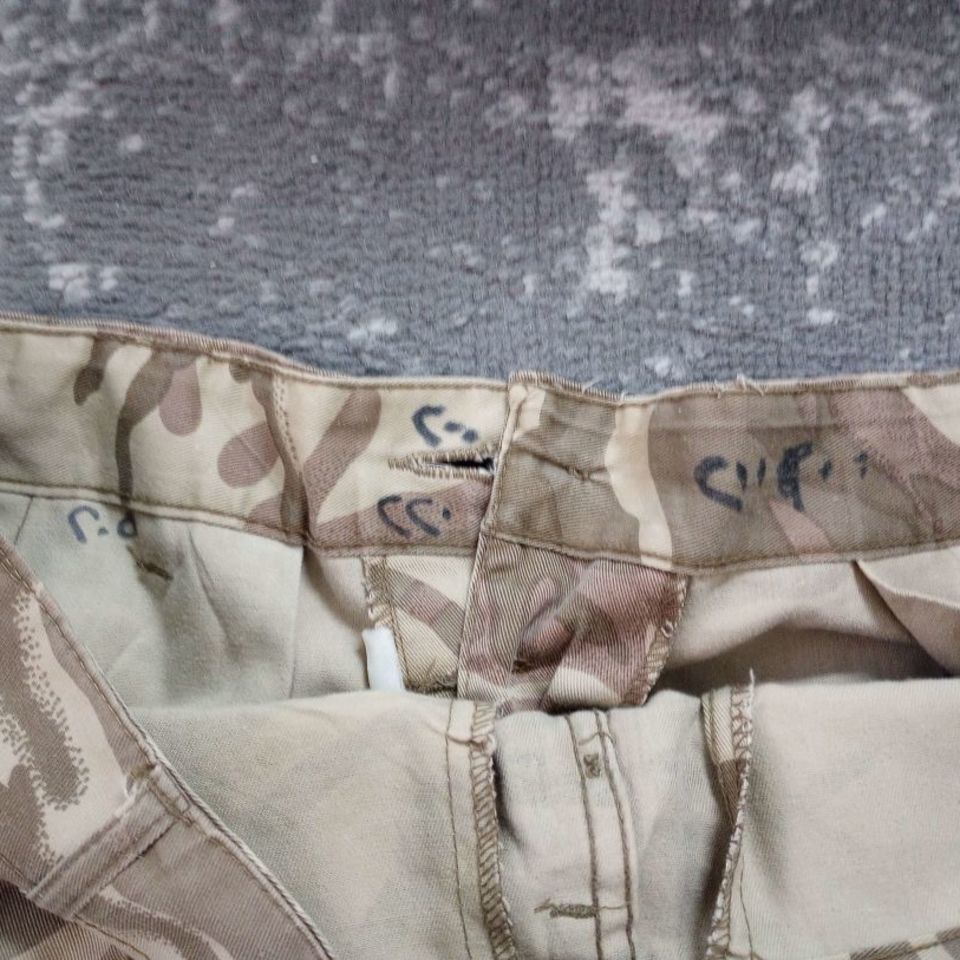 Image 4 - 1980's Saudi National Guard Desert DPM Set