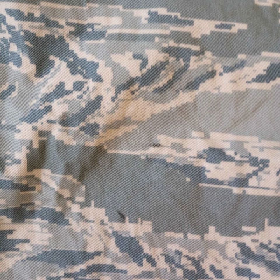 Image 3 - USAF Tiger Stripe Top 44S Med