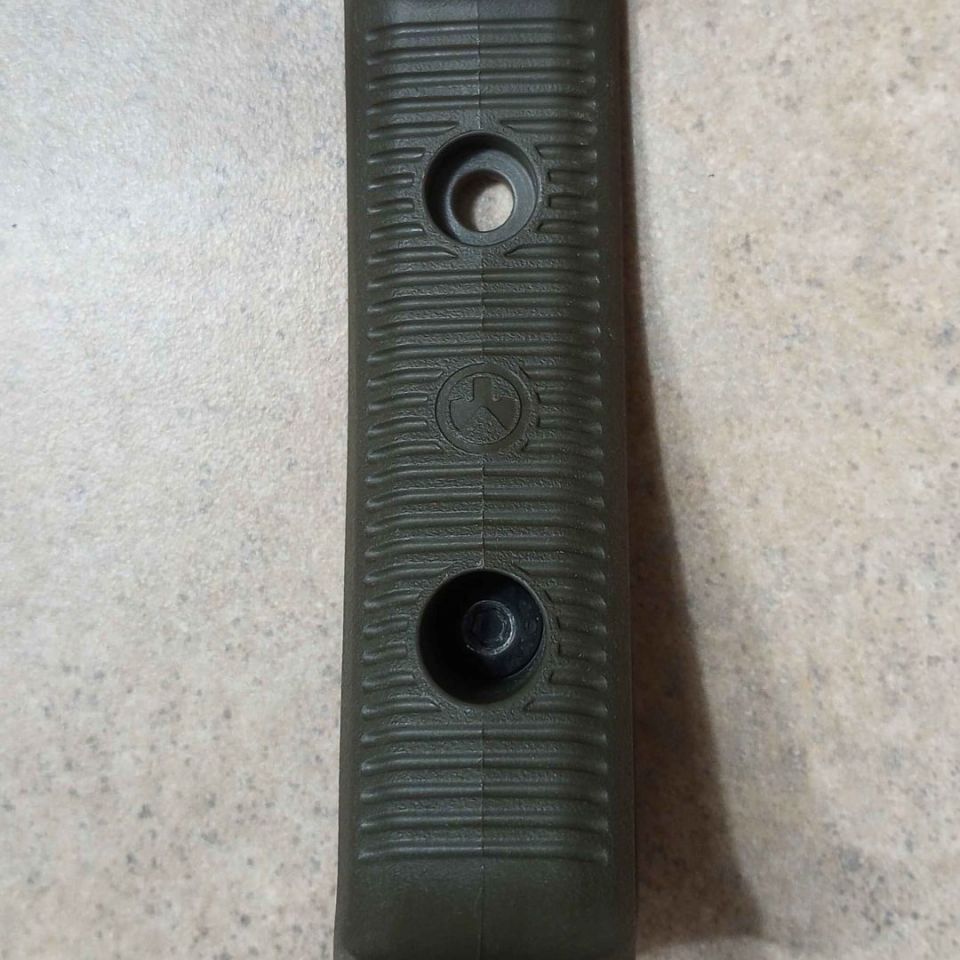 Image 4 - Magpul MLOK AFG Foregrip OD