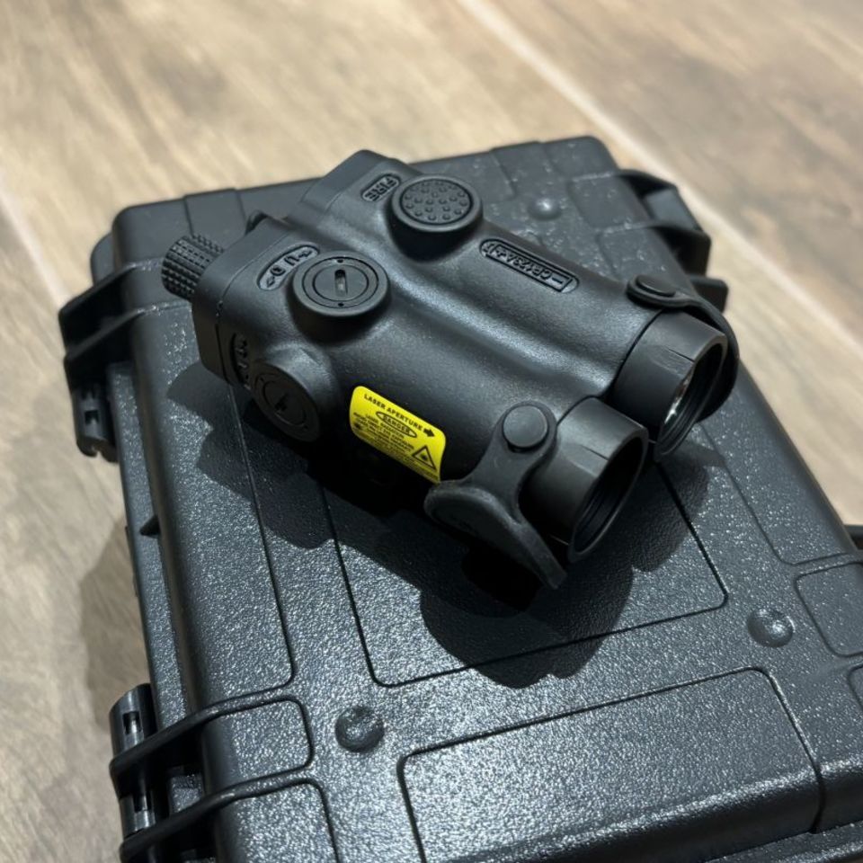 Image 3 - NIB Holosun LE321-GR w/ light