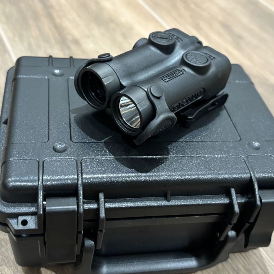 Image 2 - NIB Holosun LE321-GR w/ light