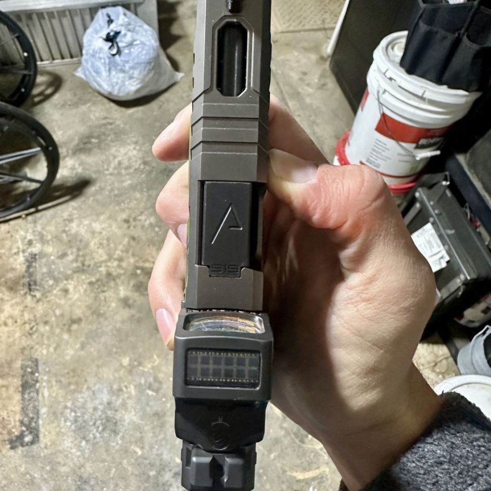 Image 2 - Glock G19 Gen 4 Modded