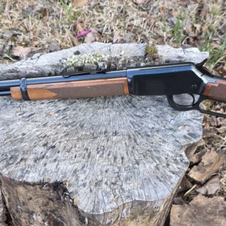 Image 2 - Winchester Model 9422