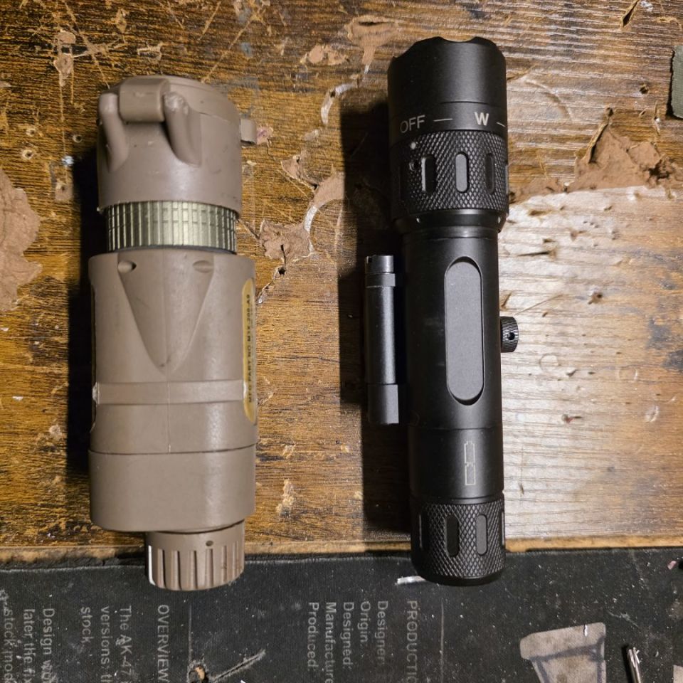 Image 3 - Clone light clones