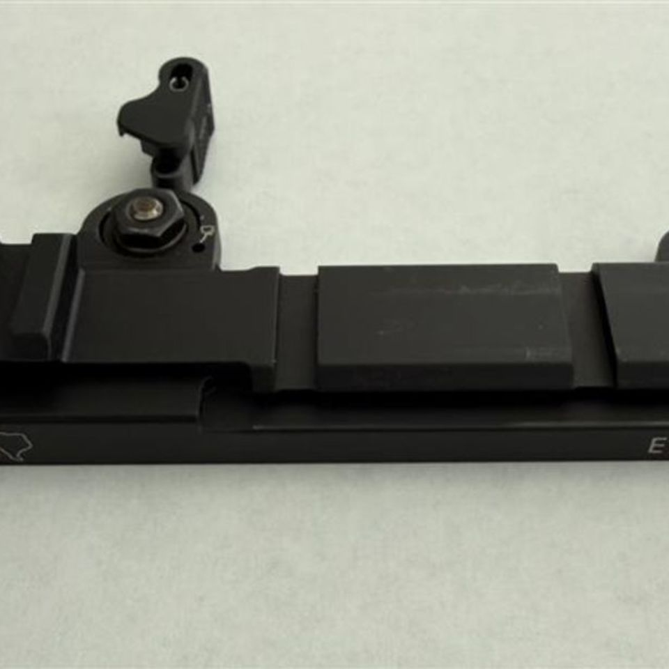 Image 4 - LaRue LT110 EOTECH Mount w/QD