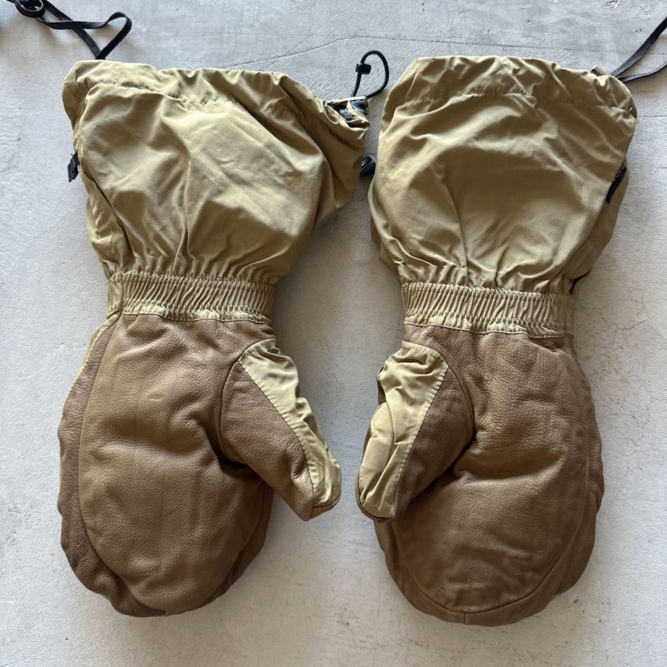 Image 2 - OR Firebrand Mitts