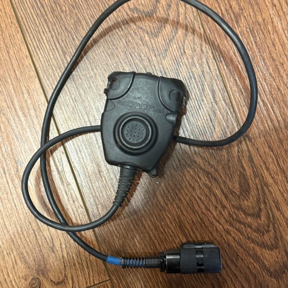 Image 1 - 3M 6-pin PTT