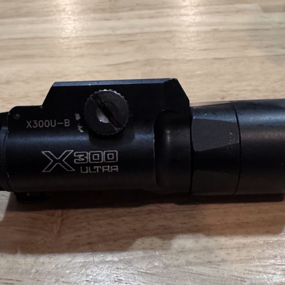 Image 2 - Surefire X300 Ultra