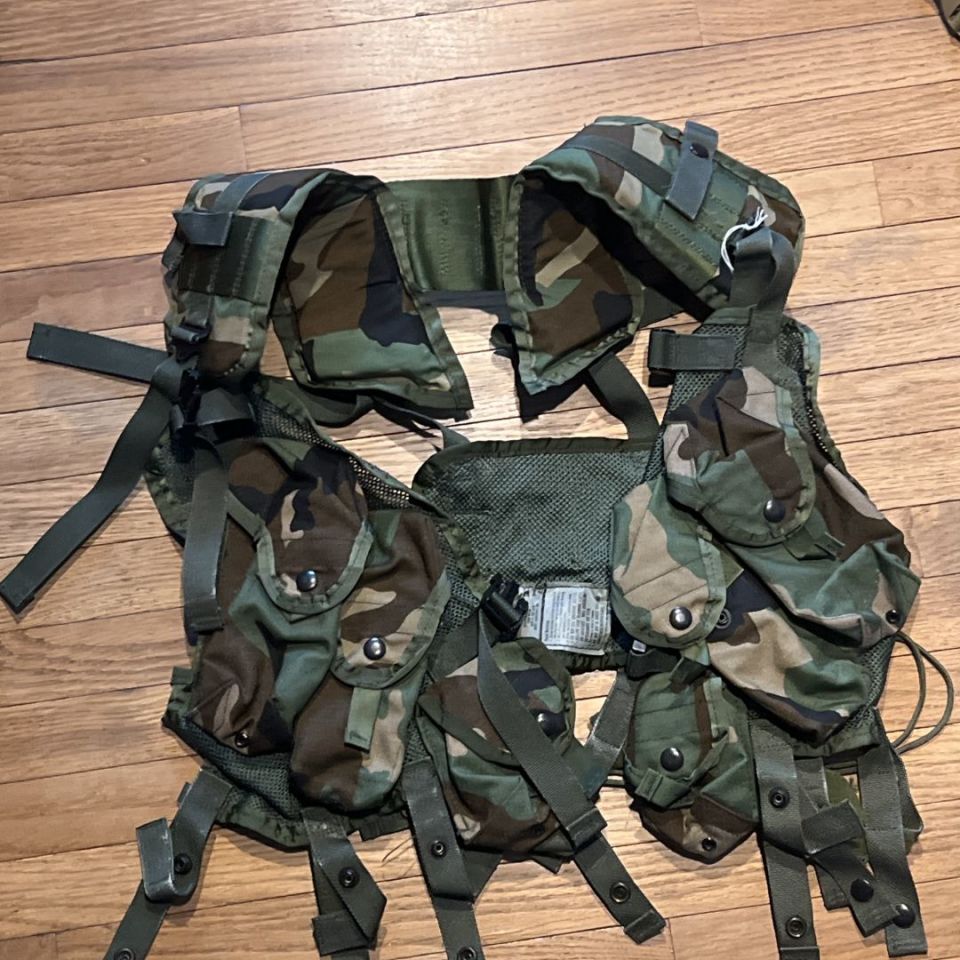 Image 5 - Surplus & Spare gear