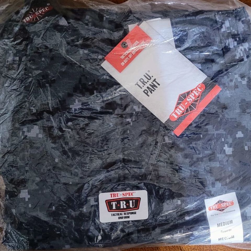 Image 2 - TRU-SPEC TRU BDU Pants Sz: MR
