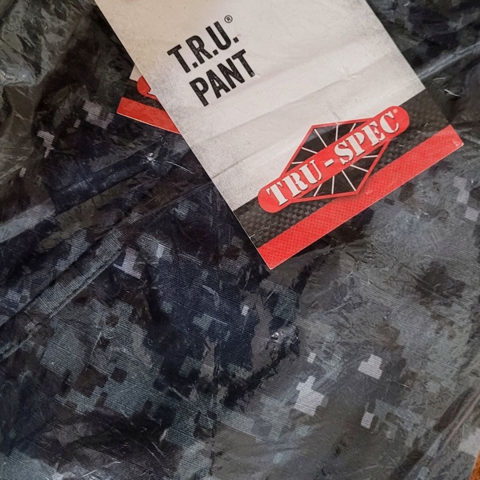Image 4 - TRU-SPEC TRU BDU Pants Sz: MR