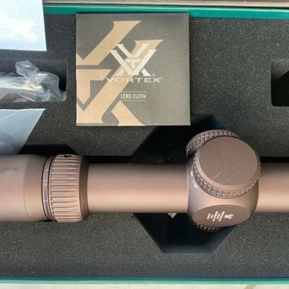 Image 2 - Vortex Razor Gen 3 1-10x MRAD