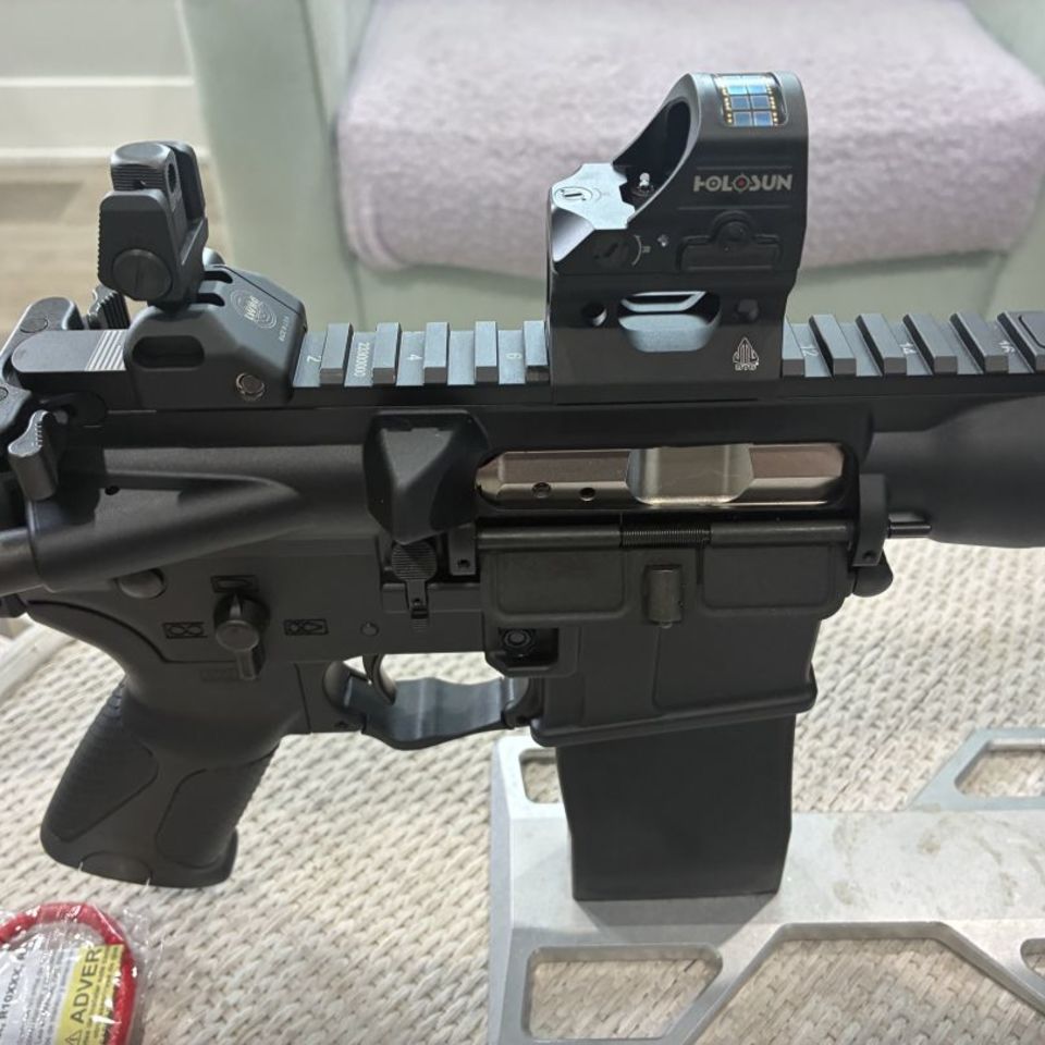 Image 3 - LWRC IC A5 300BO 10.5” LNIB