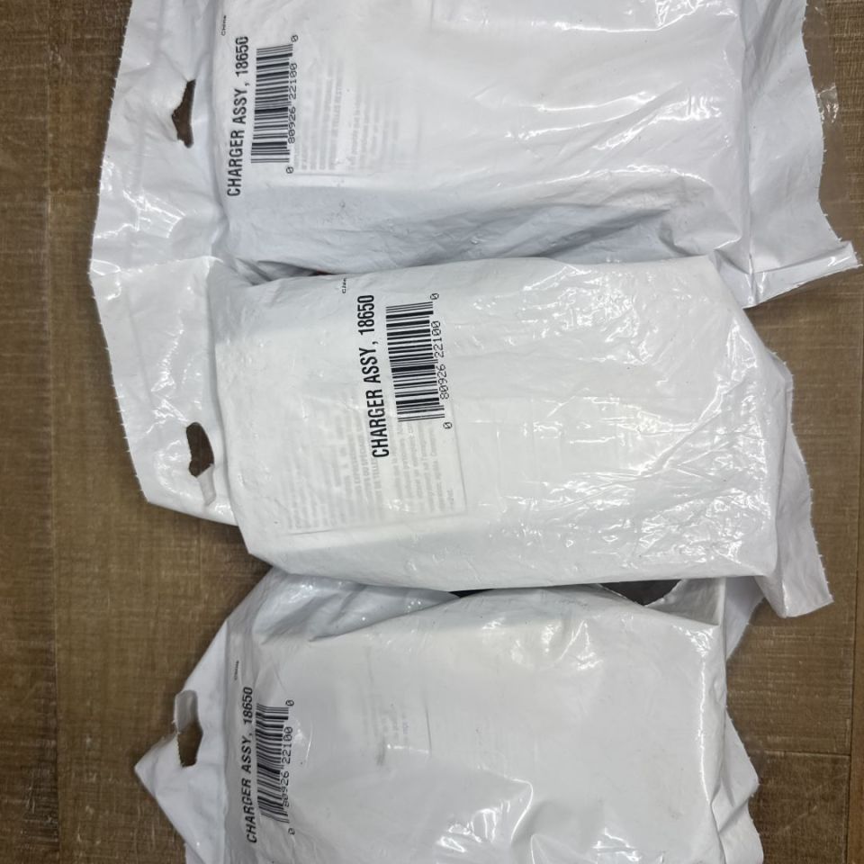 Image 2 - Streamlight 18650 Charger