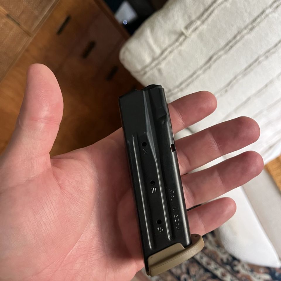 Image 5 - Brouwer M1811 P320 Grip