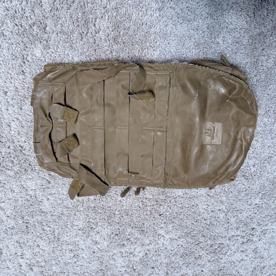 Image 4 - Back panel