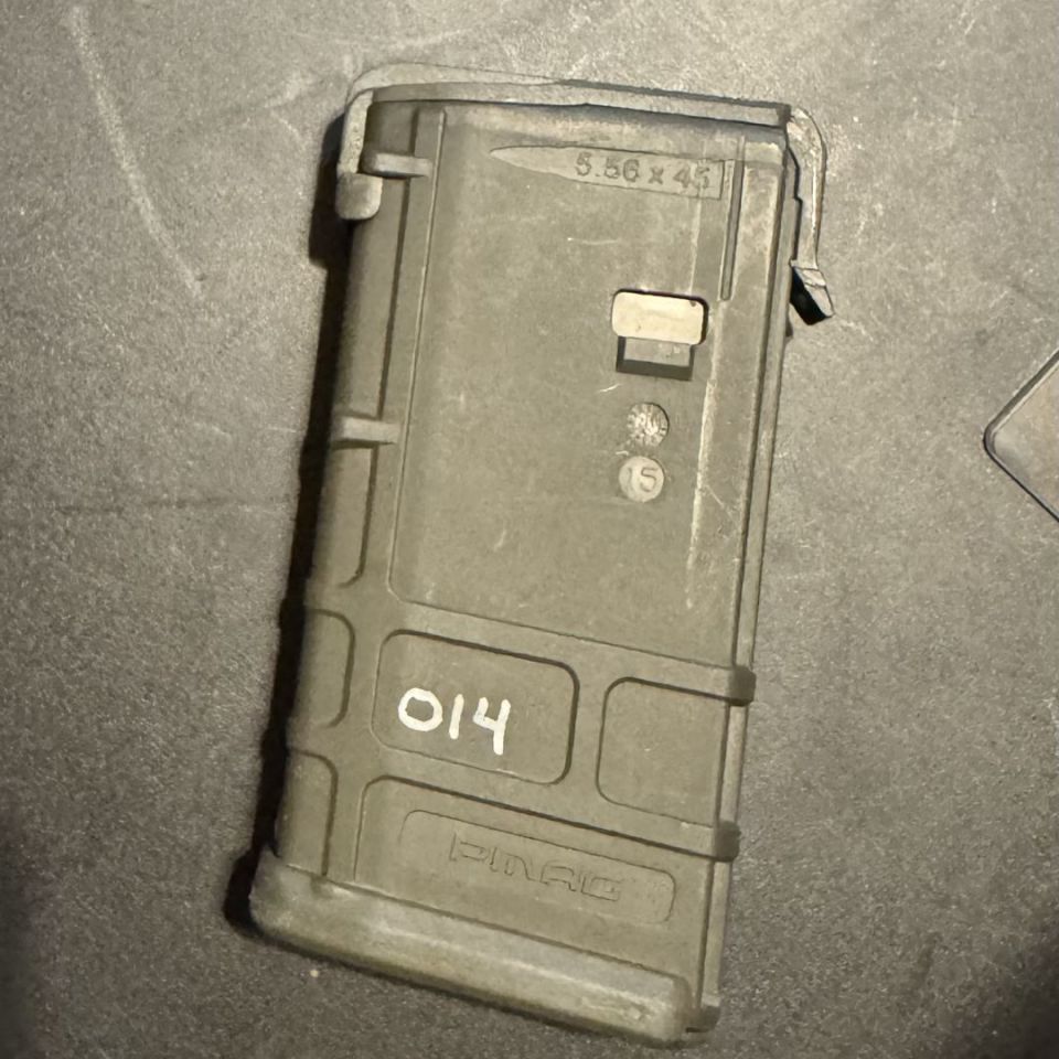 Image 1 - Magpul straight 20 rounder