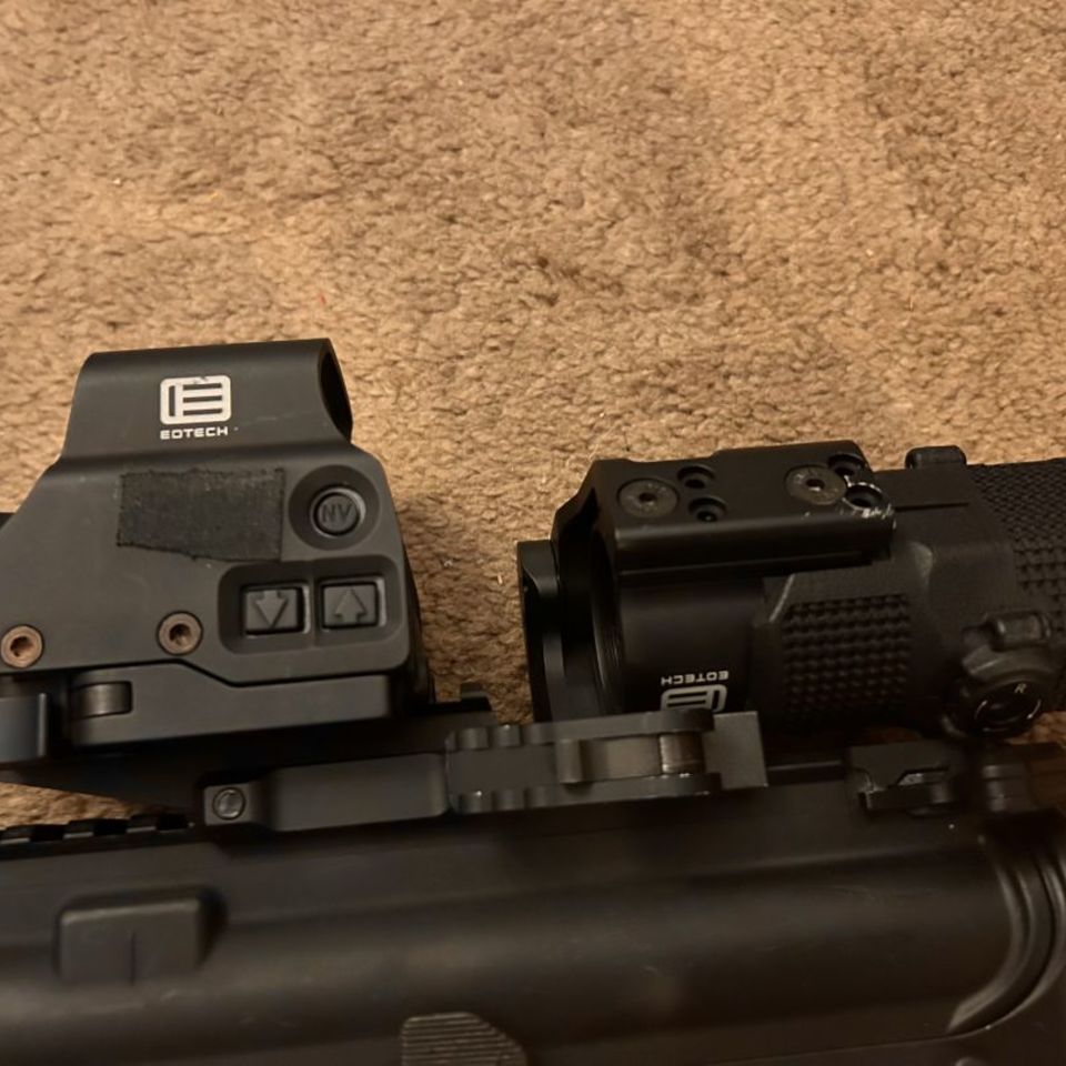 Image 2 - Geissele Upper + Attachments