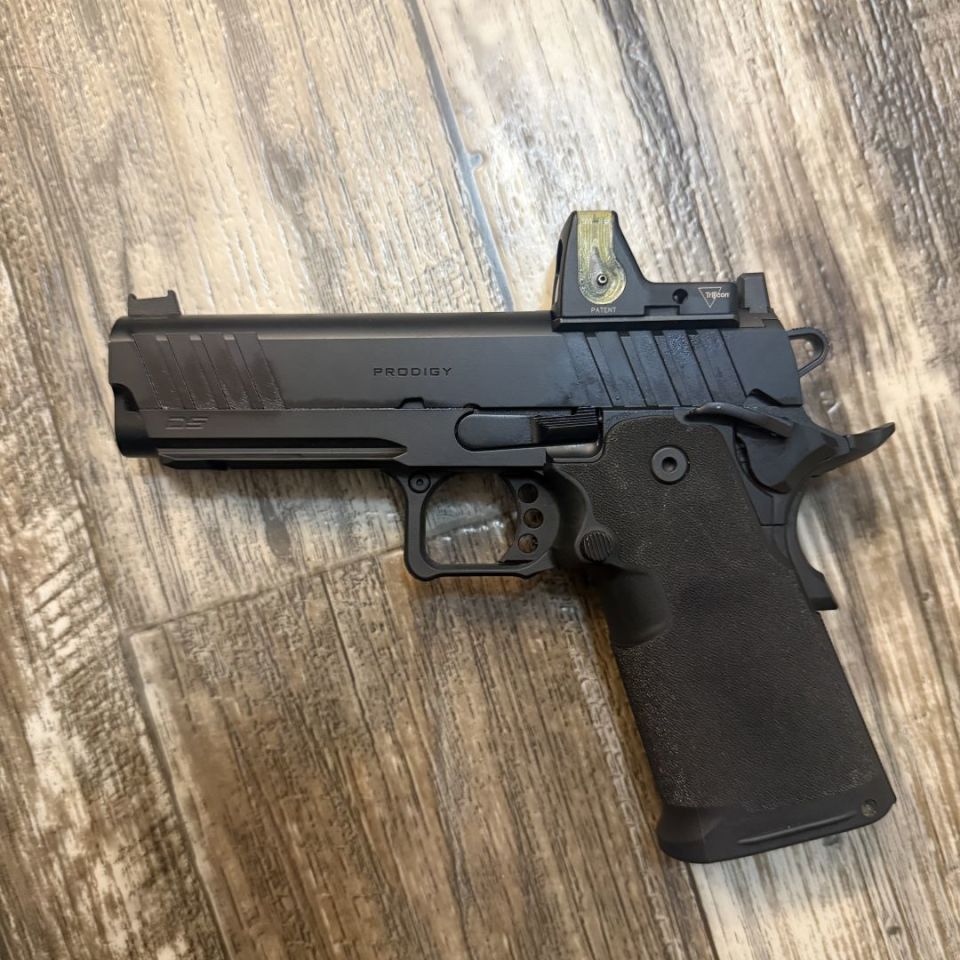 Image 4 - Prodigy 4.25 ds 2011