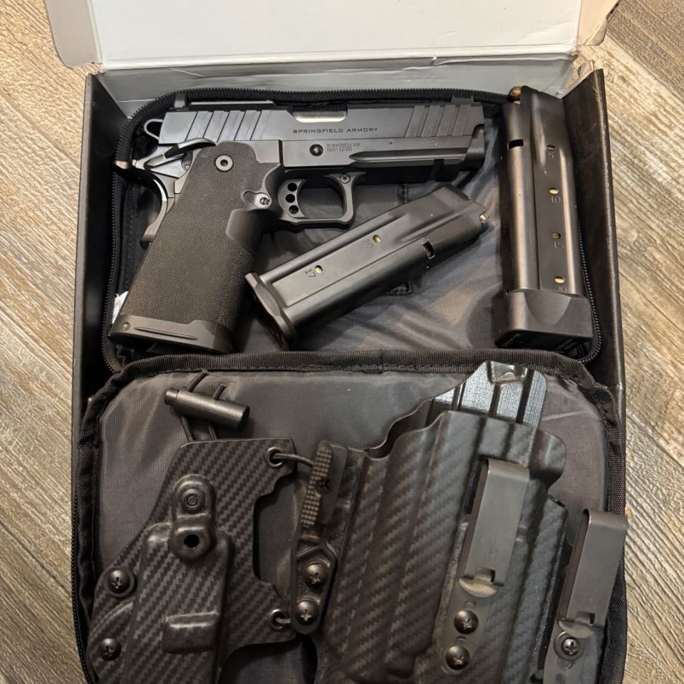 Image 2 - Prodigy 4.25 ds 2011