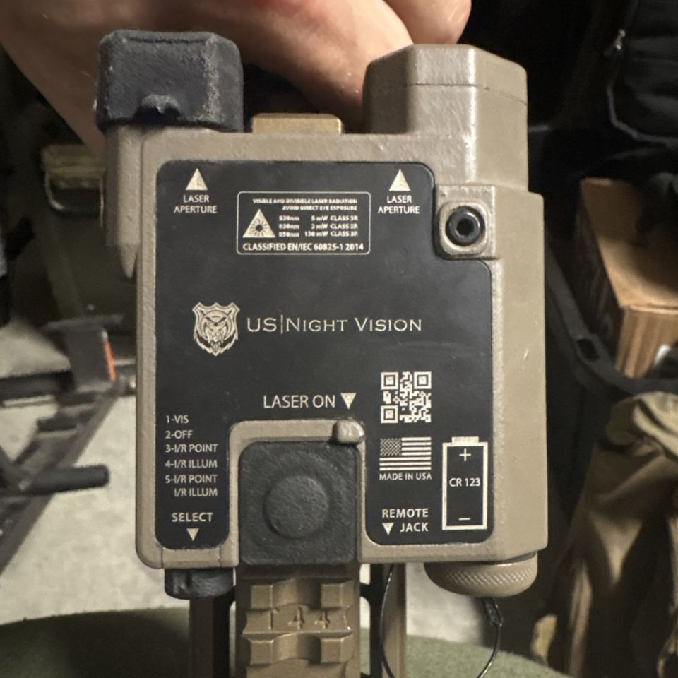 Image 1 - USNV 3EIR DIR-V green/ir/illum