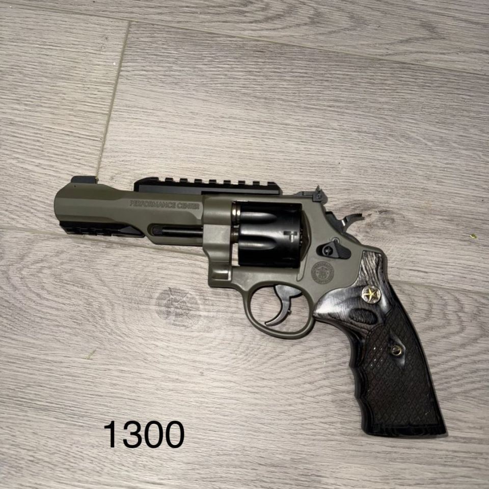 Image 2 - S&W trr8 327 357 Moss 