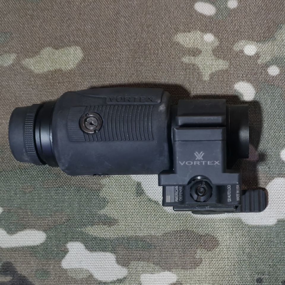 Image 3 - Vortex VMX3 3x magnifier 