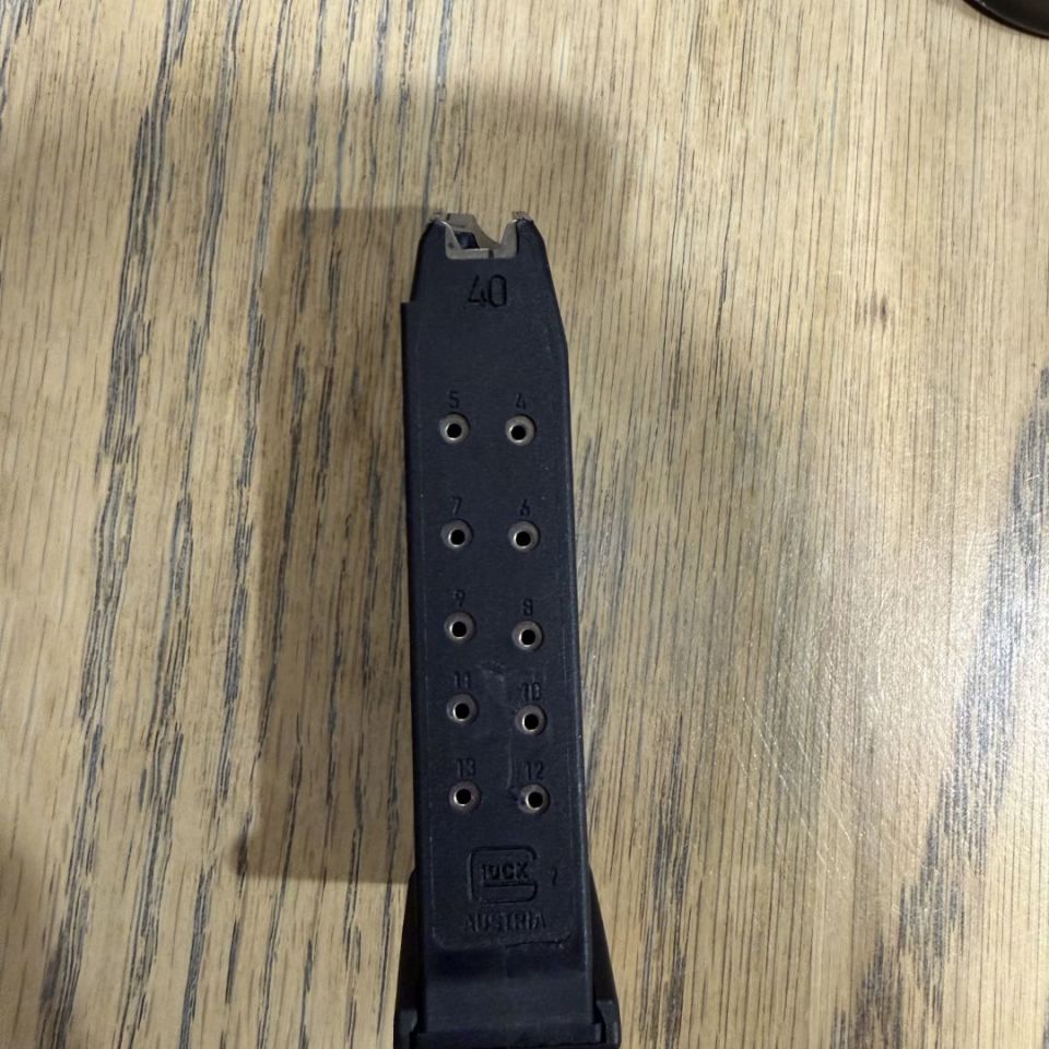 Image 2 - Glock 23 13 rd Mags