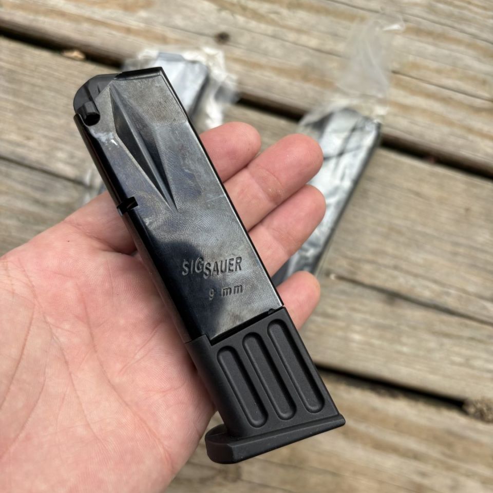Image 3 - Three Sig Sauer P223 10rd mags