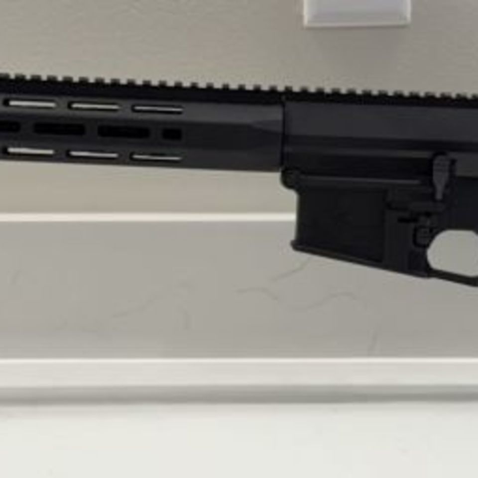 Image 2 - Knights Armament SR-25 upper