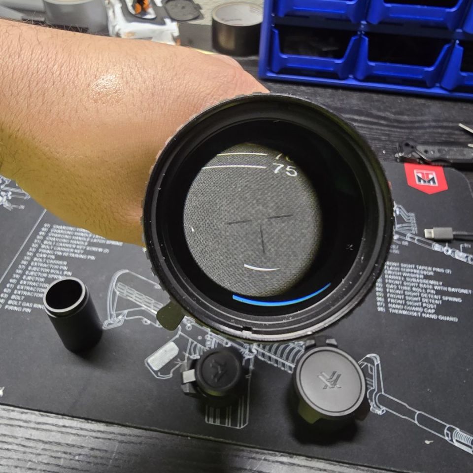 Image 2 - Vortex 1-8 in Reptilia mount