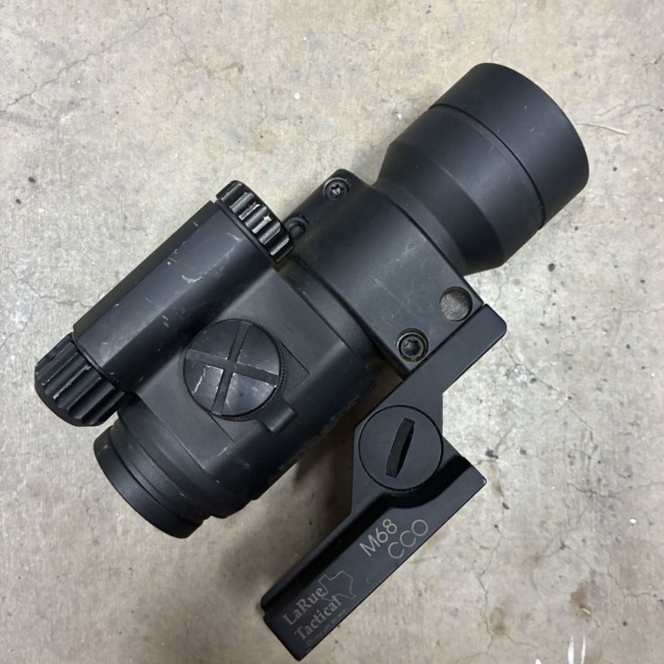 Image 2 - Aimpoint ACO