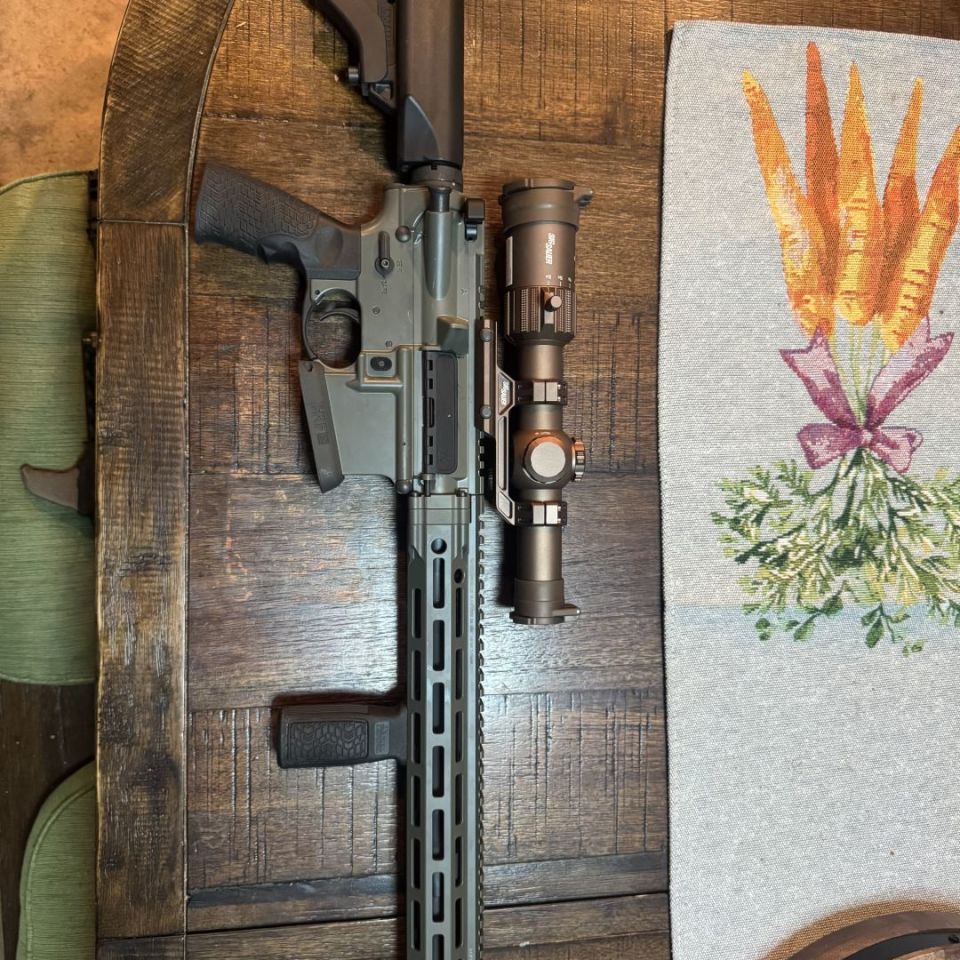 Image 3 - Daniel defense Slw v7