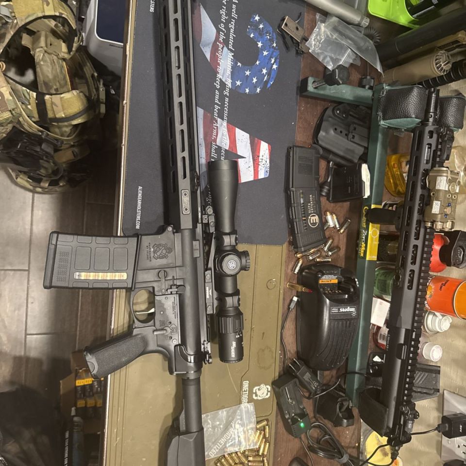 Image 1 - Springfield Saint ar-10