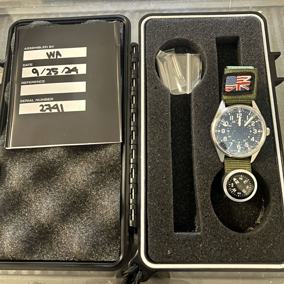 Image 1 - New Sangin Overlord with compass