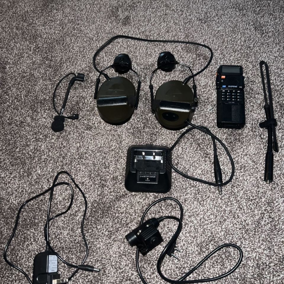 Image 1 - Clone peltor + baofeng