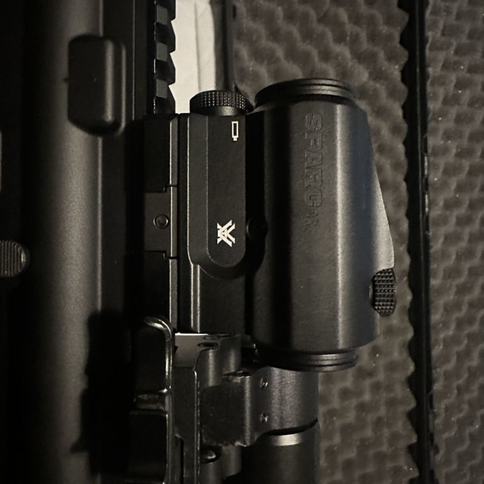 Image 2 - Vortex Red Dot and Magnifier