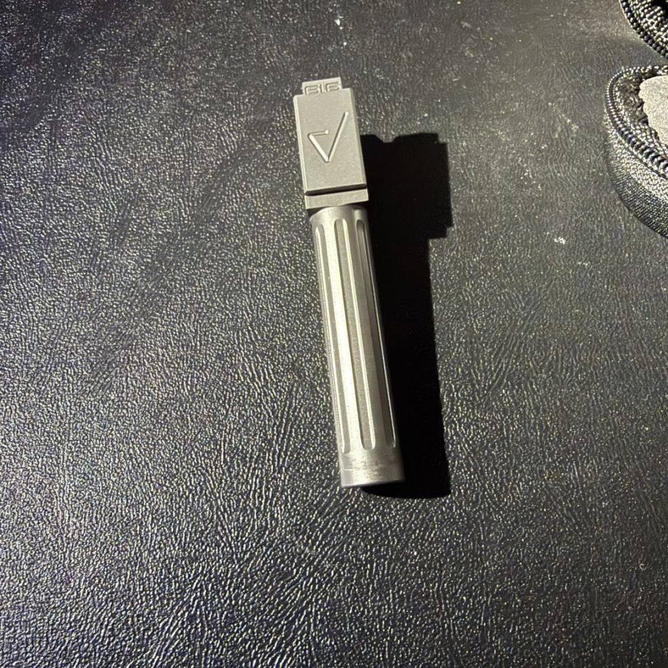 Image 2 - Agency Glock19 Mid Line Barrel