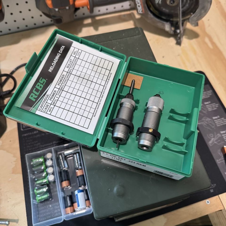 Image 1 - RCBS 223 Dies